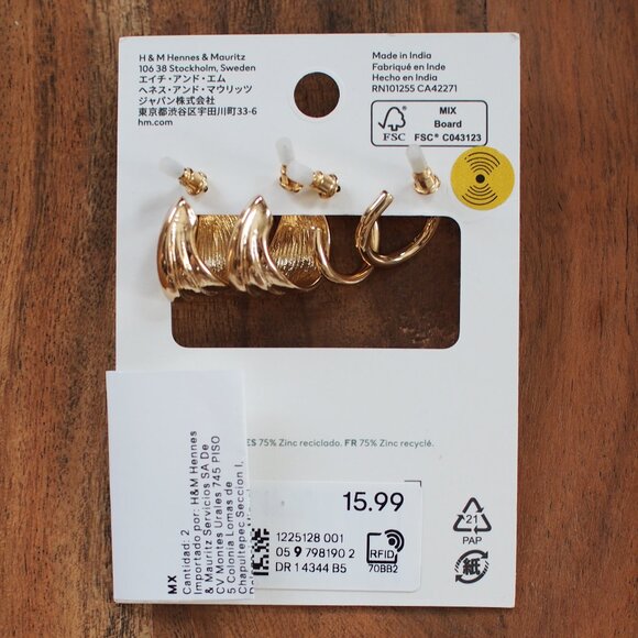🌷H&M | NWT Gold Tone Hoop Earrings (2 pairs) - Picture 4 of 5